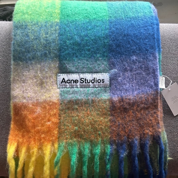 Acne Studios Scarf - Picture 1 of 3
